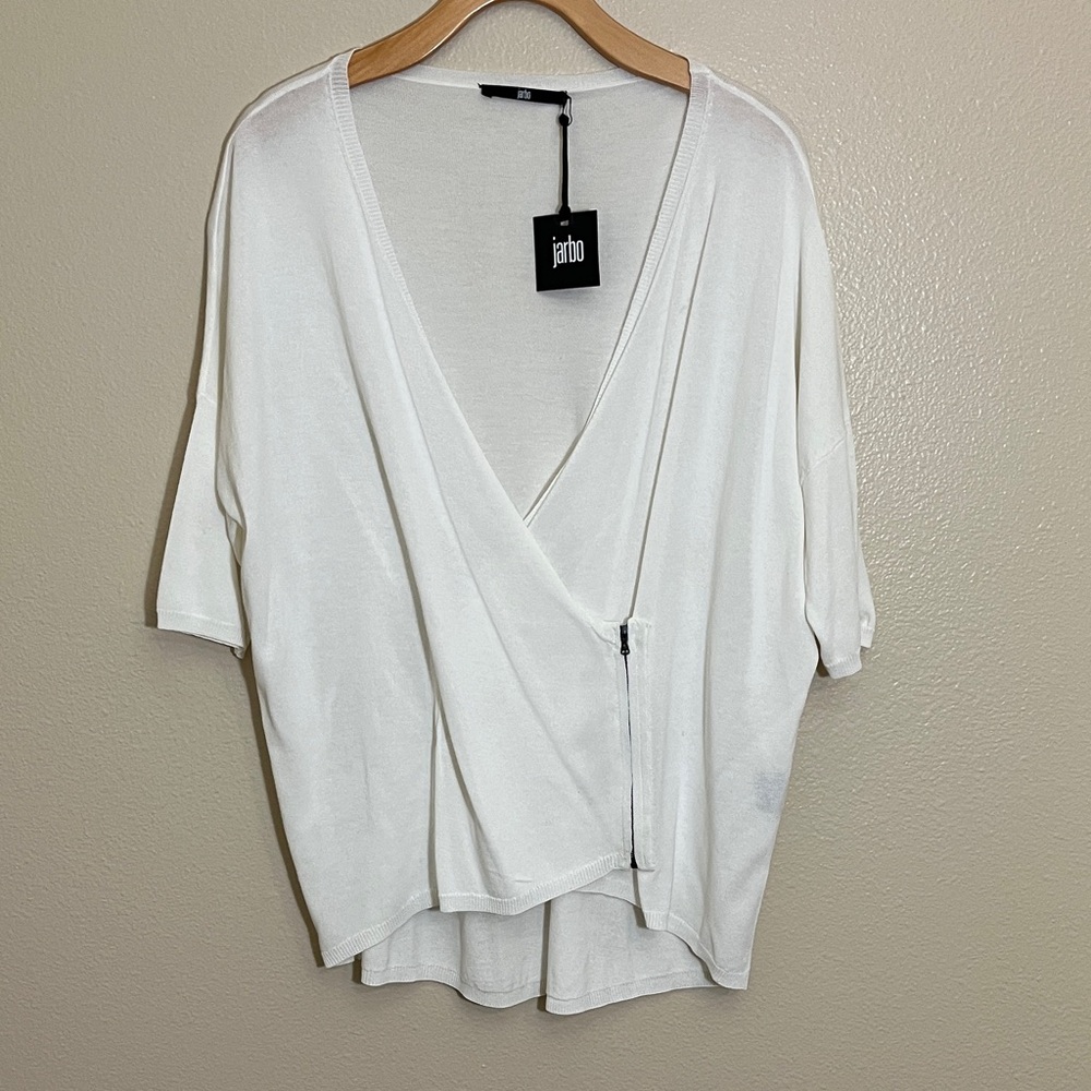 NWT Jarbo White Side Zip Cardigan High Low Top
